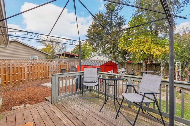 32808 S Lakeshore DRIVE, Burlington, WI 53105