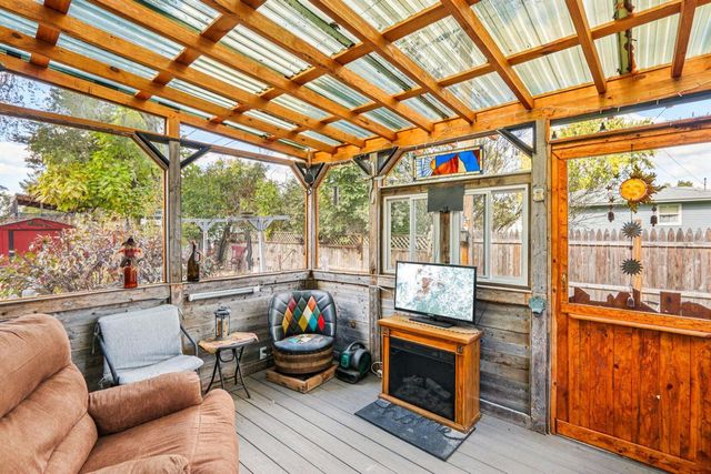 32808 S Lakeshore DRIVE, Burlington, WI 53105