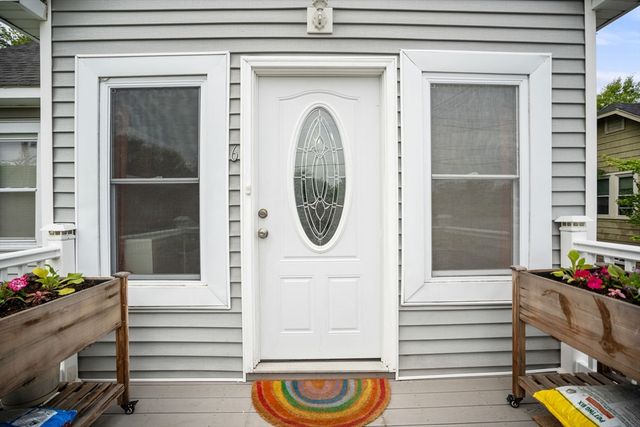6 Pineland Ave, Shrewsbury, MA 01545