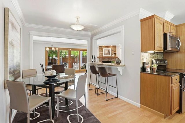 1701 S Springer Road, Mountain View, CA 94040