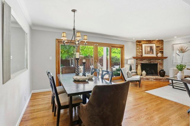 1701 S Springer Road, Mountain View, CA 94040