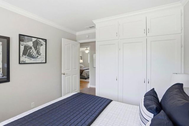 1701 S Springer Road, Mountain View, CA 94040