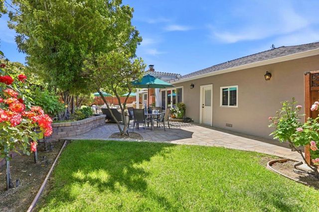 1701 S Springer Road, Mountain View, CA 94040