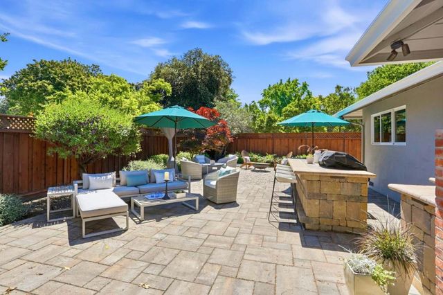1701 S Springer Road, Mountain View, CA 94040