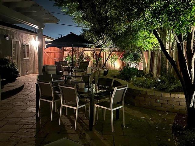 1701 S Springer Road, Mountain View, CA 94040