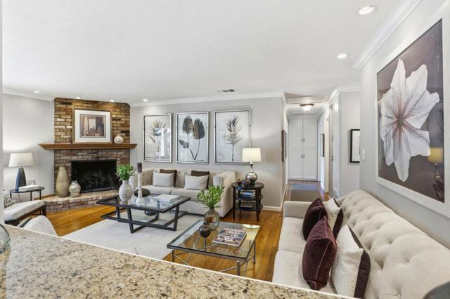 1701 S Springer Road, Mountain View, CA 94040