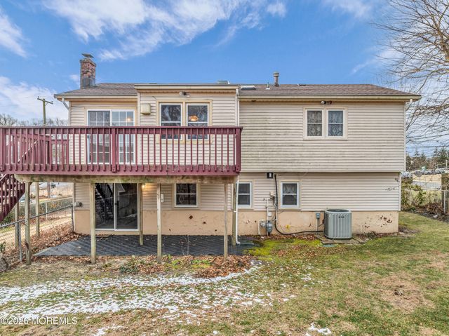 26 Citadel Drive, Jackson, NJ 08527