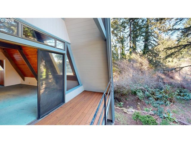 17717 RAINBOW ROCK Rd, Brookings, OR 97415