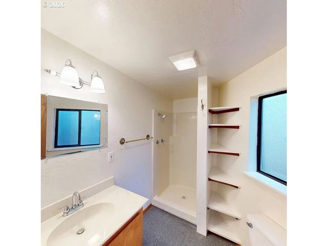 17717 RAINBOW ROCK Rd, Brookings, OR 97415