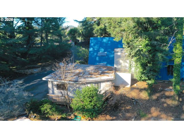 17717 RAINBOW ROCK Rd, Brookings, OR 97415