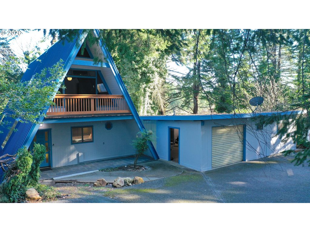 17717 RAINBOW ROCK Rd, Brookings, OR 97415
