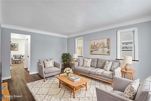 13509 Wainstead Avenue, Cleveland, OH 44111