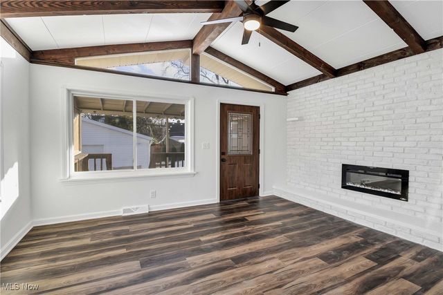 13509 Wainstead Avenue, Cleveland, OH 44111