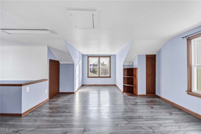 13509 Wainstead Avenue, Cleveland, OH 44111