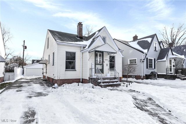 13509 Wainstead Avenue, Cleveland, OH 44111