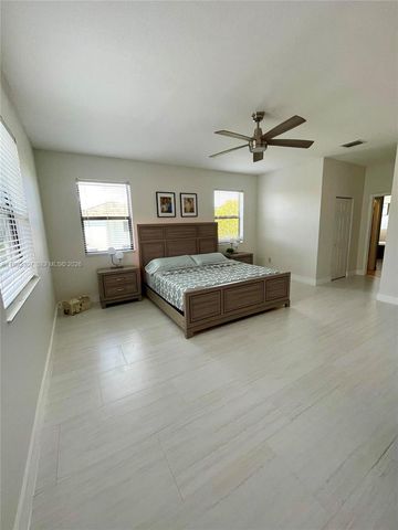 11557 SW 235th St, Homestead, FL 33032