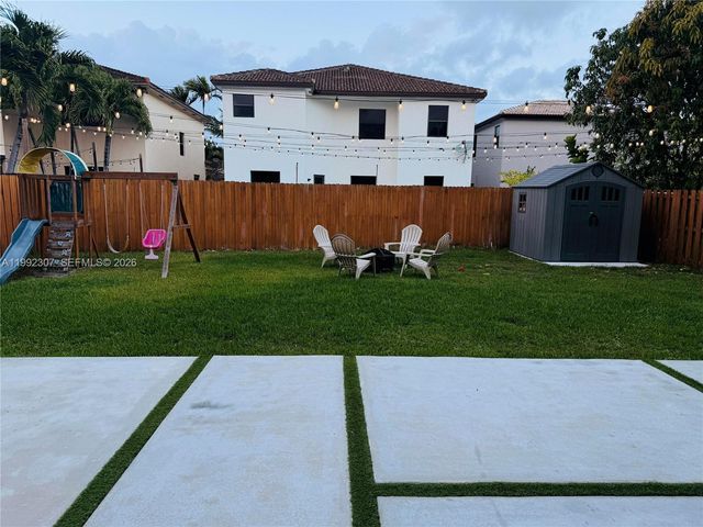 11557 SW 235th St, Homestead, FL 33032