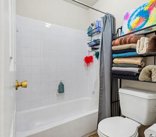 5615 Turmeric Drive, Baytown, TX 77521