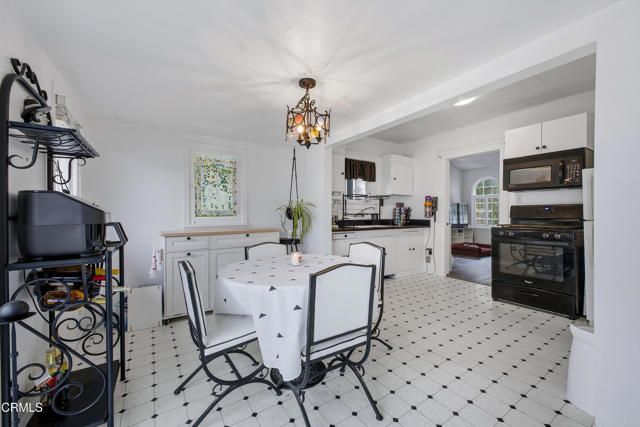 536 E Elk Avenue, Glendale, CA 91205