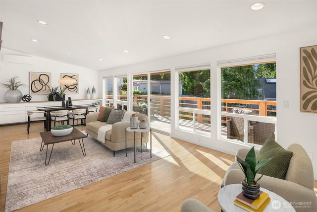 12536 SE 15th Street, Bellevue, WA 98005