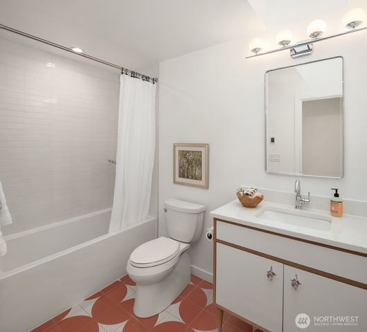 12536 SE 15th Street, Bellevue, WA 98005