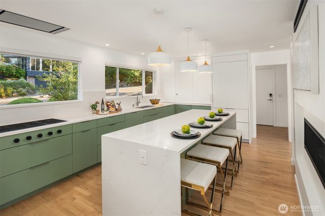 12536 SE 15th Street, Bellevue, WA 98005