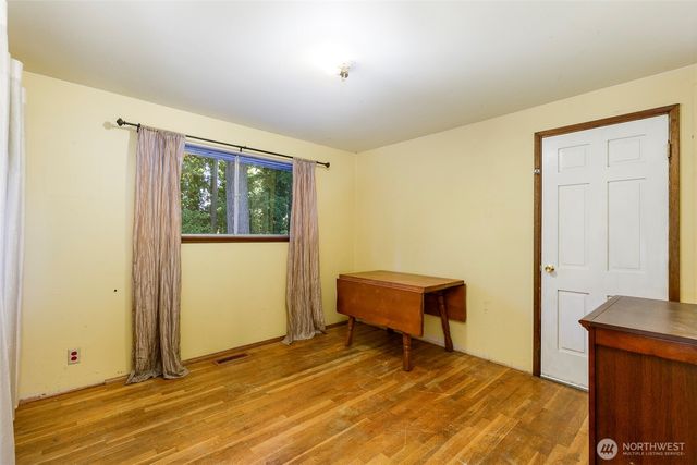 24007 44th Avenue W, Mountlake Terrace, WA 98043