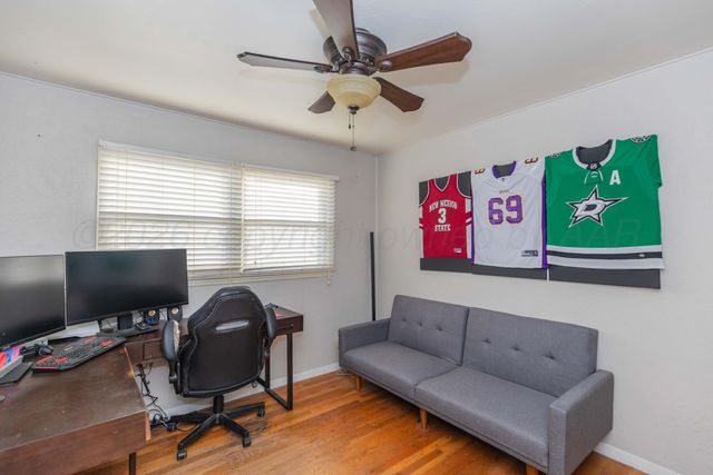 1709 N DUNCAN Street, Pampa, TX 79065