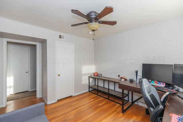 1709 N DUNCAN Street, Pampa, TX 79065