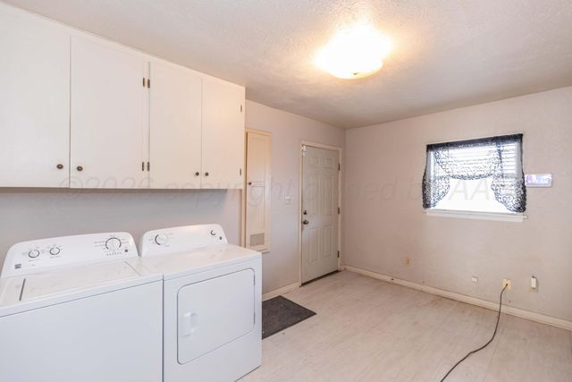 1709 N DUNCAN Street, Pampa, TX 79065