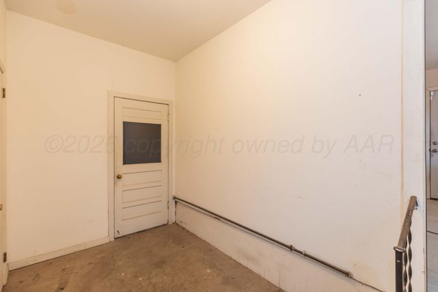 1709 N DUNCAN Street, Pampa, TX 79065