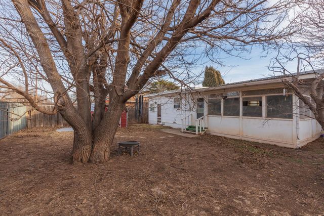 1709 N DUNCAN Street, Pampa, TX 79065