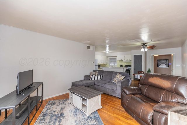 1709 N DUNCAN Street, Pampa, TX 79065