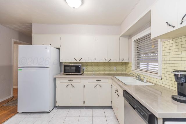 1709 N DUNCAN Street, Pampa, TX 79065