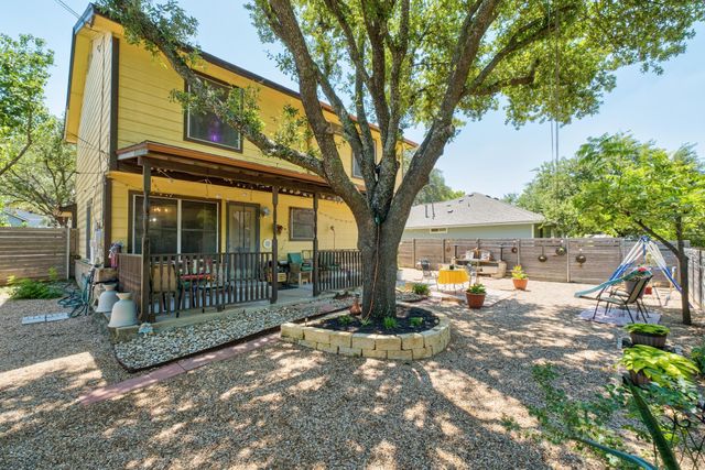 1184 Waller ST, Austin, TX 78702