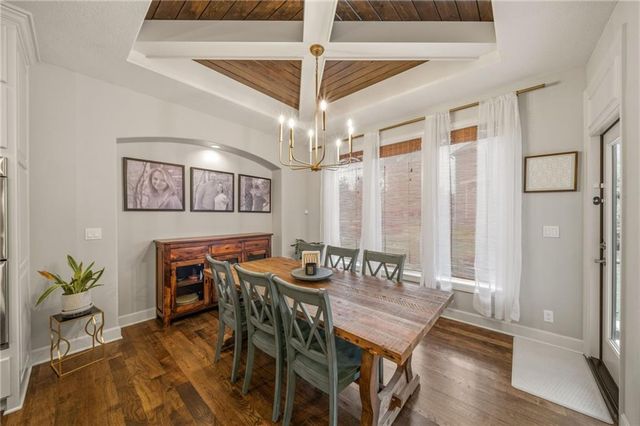 11607 W 158th Terrace, Overland Park, KS 66221