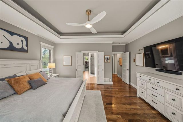11607 W 158th Terrace, Overland Park, KS 66221