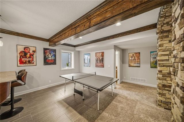 11607 W 158th Terrace, Overland Park, KS 66221