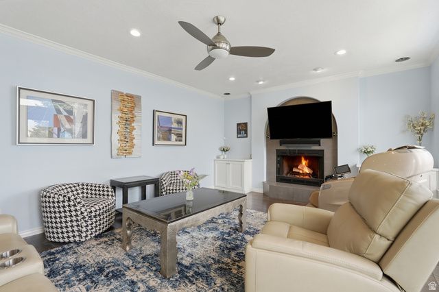 3439 E CANYON COVE DR, Holladay, UT 84121