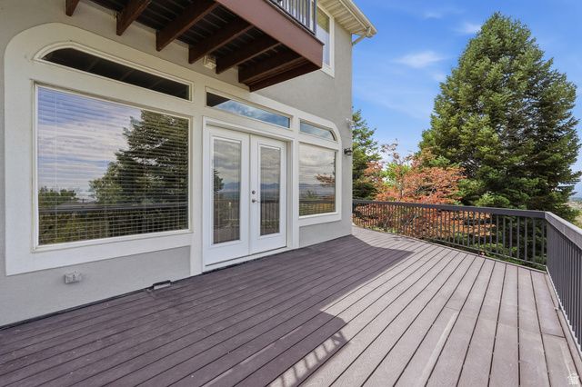 3439 E CANYON COVE DR, Holladay, UT 84121