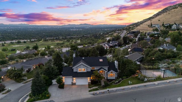 3439 E CANYON COVE DR, Holladay, UT 84121