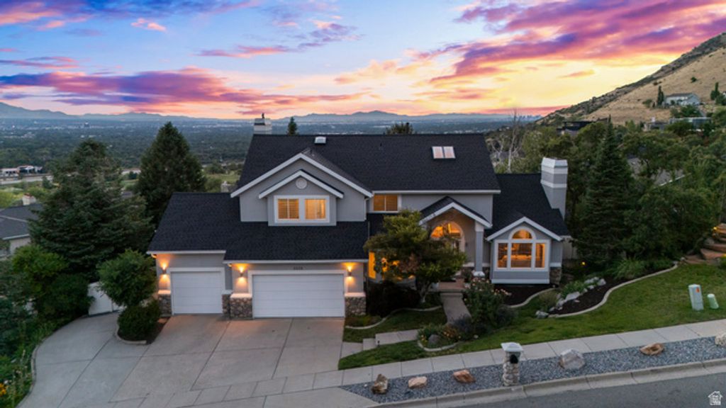 3439 E CANYON COVE DR, Holladay, UT 84121