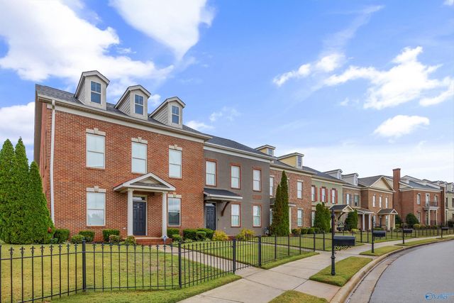 120 Park Square Lane, Madison, AL 35758