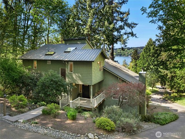 5100 Crystal Springs Drive NE, Bainbridge Island, WA 98110