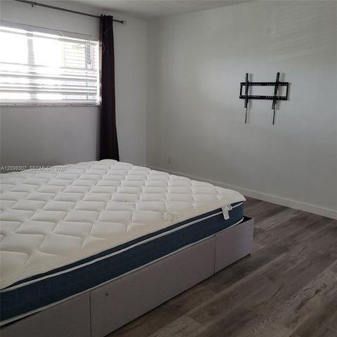 410 SE 2nd Street 418, Hallandale Beach, FL 33009