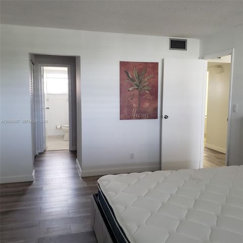 410 SE 2nd Street 418, Hallandale Beach, FL 33009