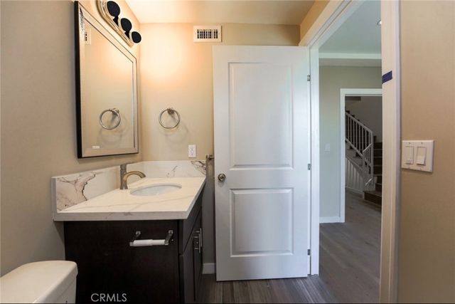8837 Burnet Avenue, North Hills, CA 91343