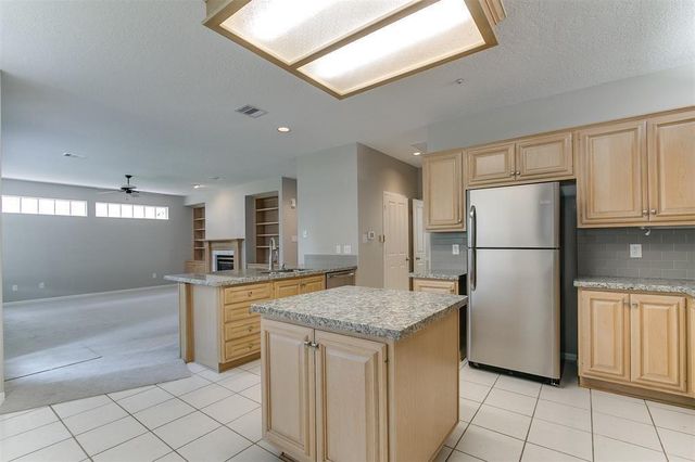 30 Petalcup Place, The Woodlands, TX 77381