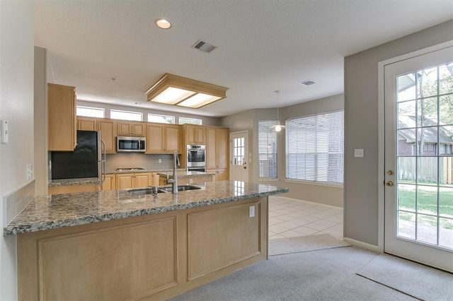 30 Petalcup Place, The Woodlands, TX 77381