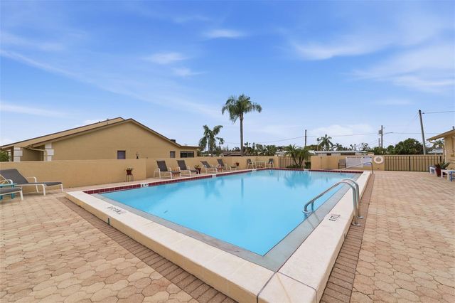 1804 RISING SUN DRIVE 1804, Holiday, FL 34690